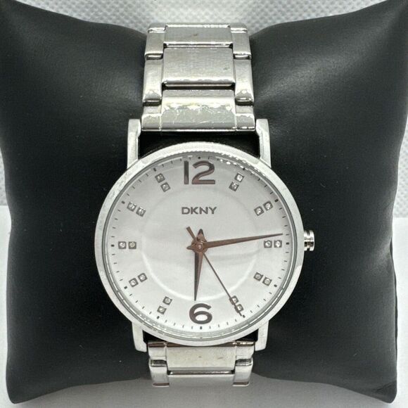 DKNY NY8160 Women's Silver Stainless Steel Analog Dial Quartz Wrist Watch JNA274 - Picture 1 of 11